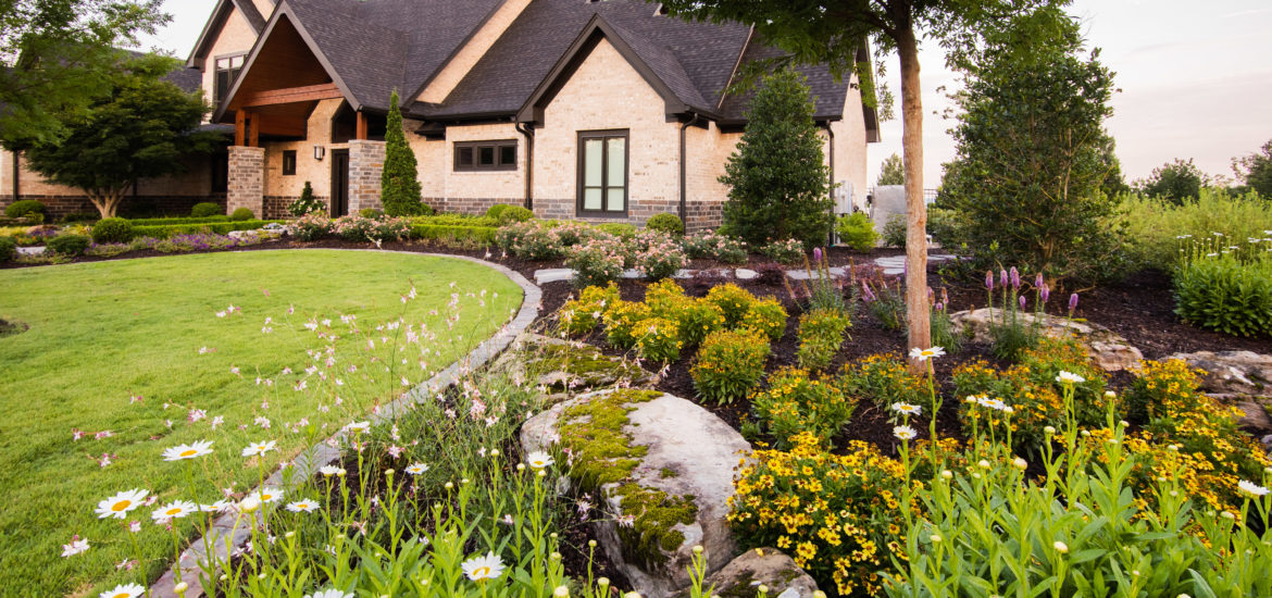 Top 10 Spring Landscaping Tips for Arkansas…plus a few more!